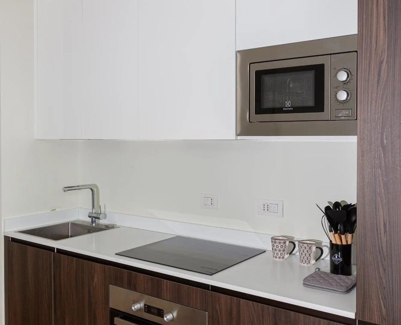 Gym And Pool Exclusive Apartment Milán 0*,